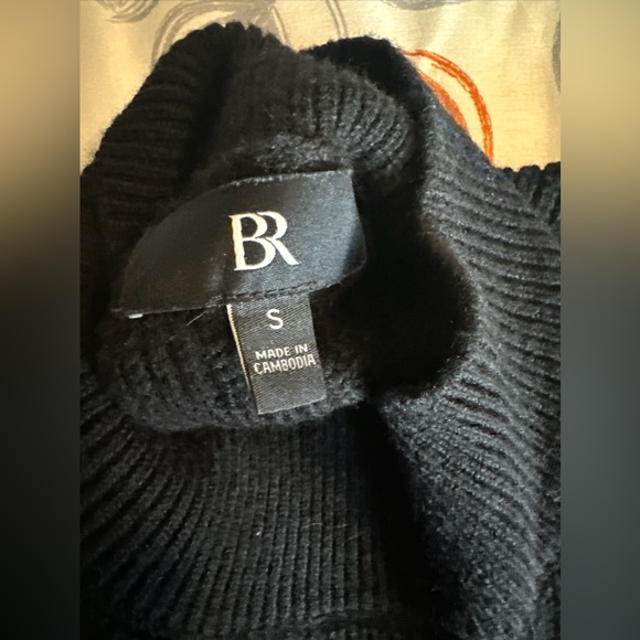 Banana Republic 100% Merino Wool High Neck Dolman Sleeve Black Sweater Sz Small - Picture 3 of 7